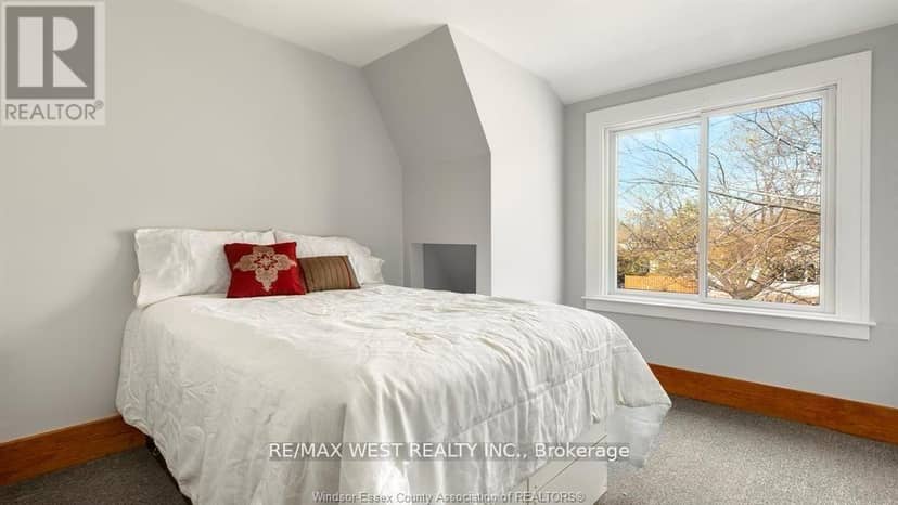 959 Westminster Boulevard — photo 17 of 33
