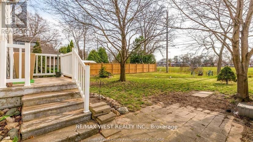 959 Westminster Boulevard — photo 30 of 33