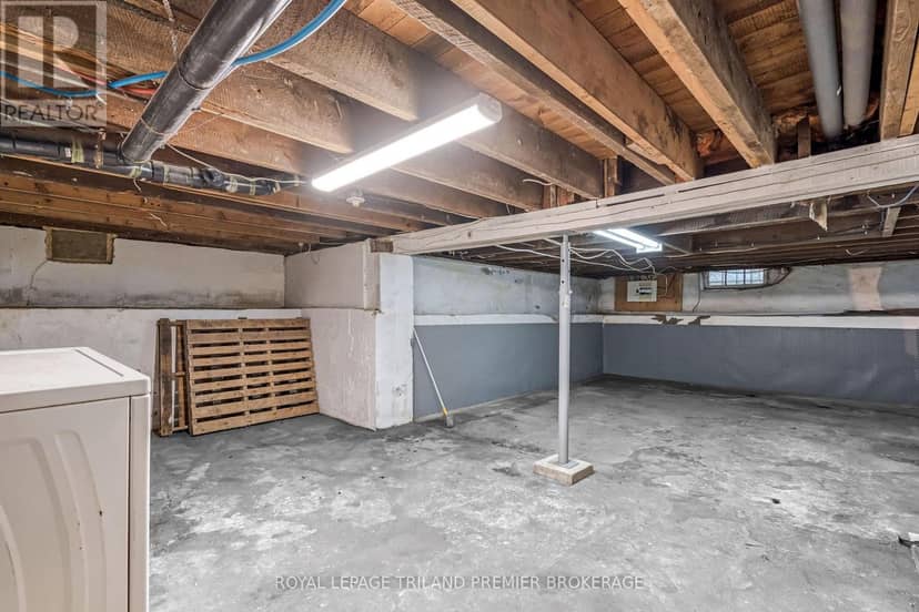 180 Alma Street — photo 30 of 38