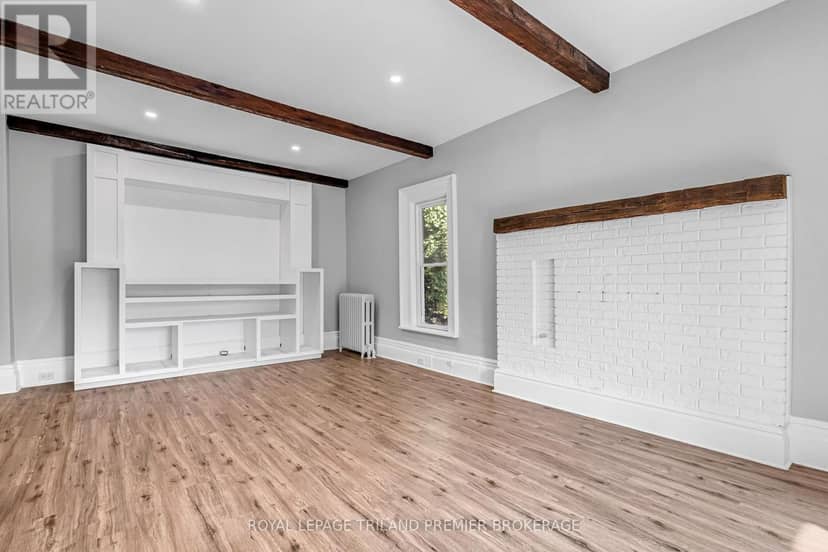 180 Alma Street — photo 4 of 38