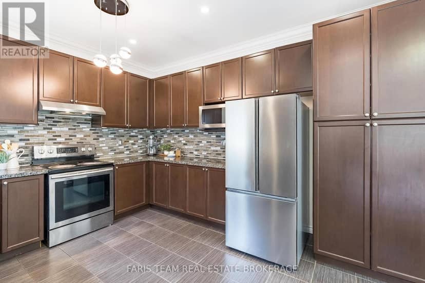 787 Freemont Court — photo 7 of 40