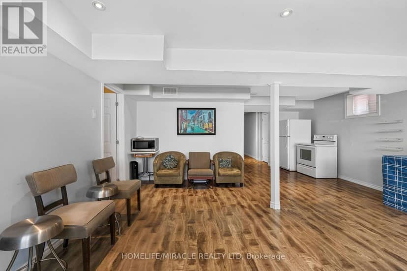 452 Tyrone Crescent — photo 34 of 40