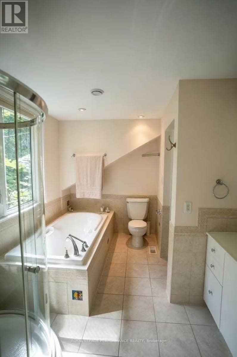 2077 Palmer Avenue — photo 10 of 22