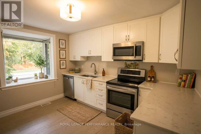 2077 Palmer Avenue, Ottawa, photo 6