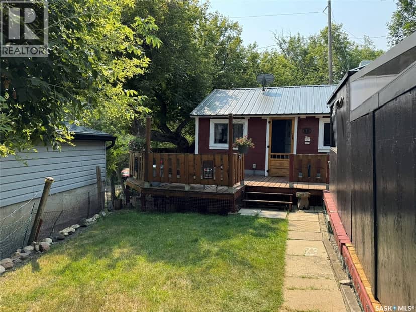 2 Grove LANE — photo 17 of 19