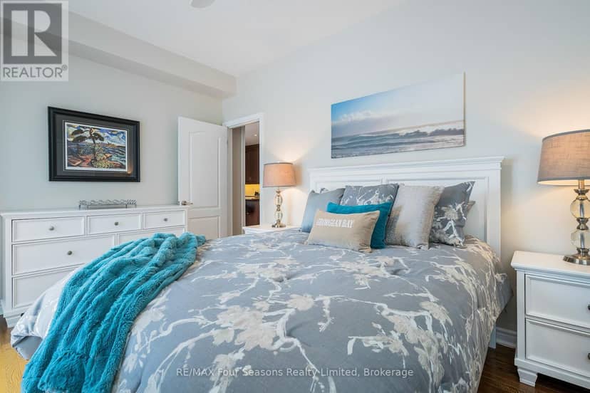 64 Waterview Road — photo 10 of 40