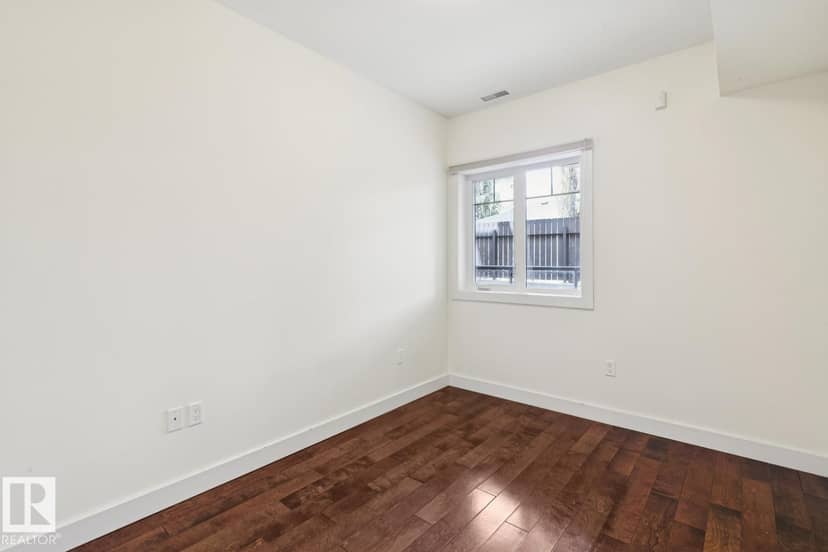#16 11518 76 AV NW — photo 27 of 40