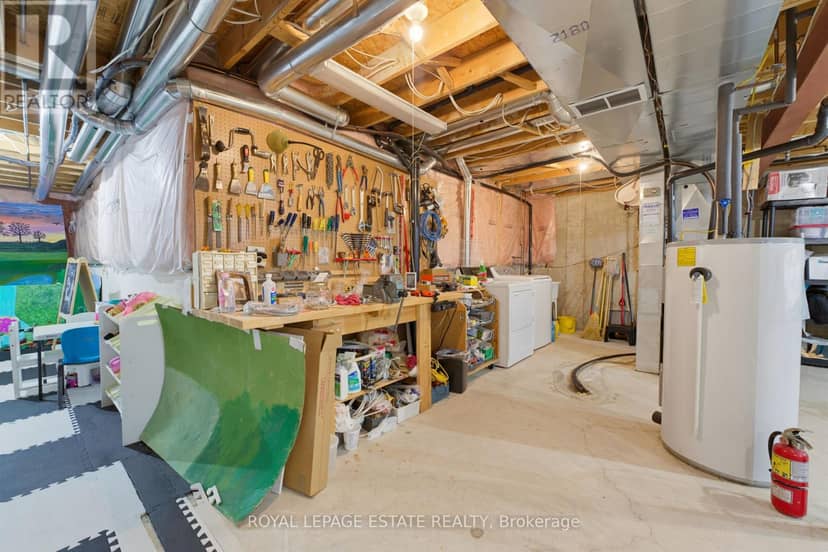 20 - 120 Beddoe Drive — photo 33 of 37