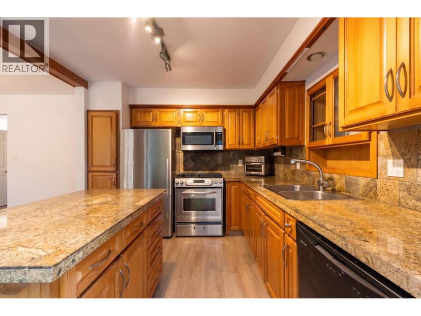 1209 RIDGE COURT, Coquitlam, photo 7