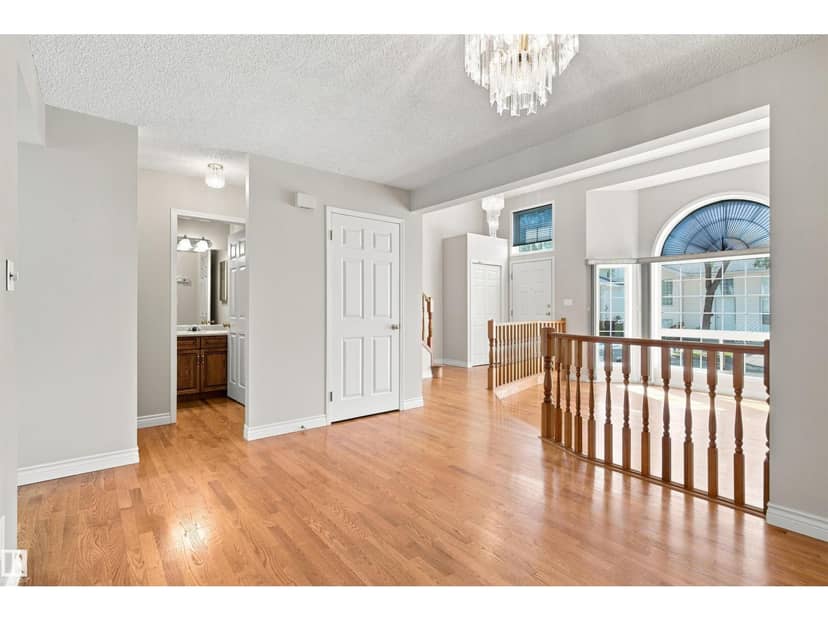 #1 3311 58 ST NW — photo 12 of 40