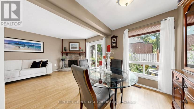 27 Dunkeld Way — photo 9 of 40
