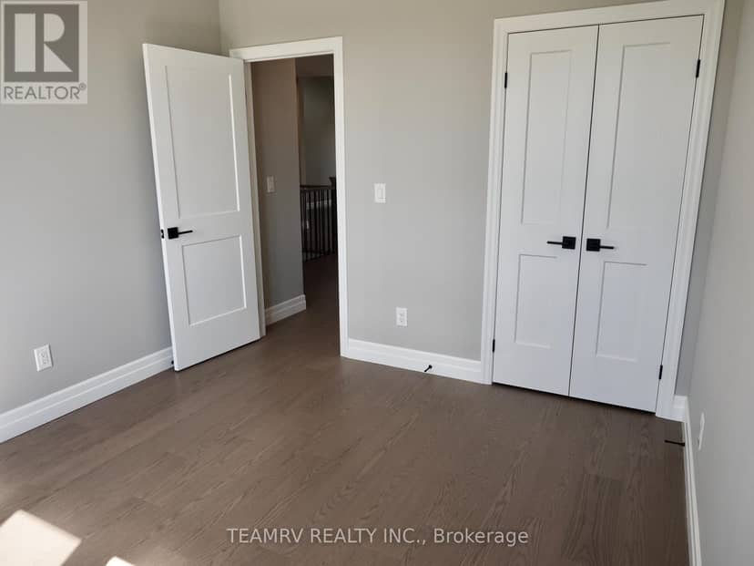 17 Darrow Drive — photo 16 of 29