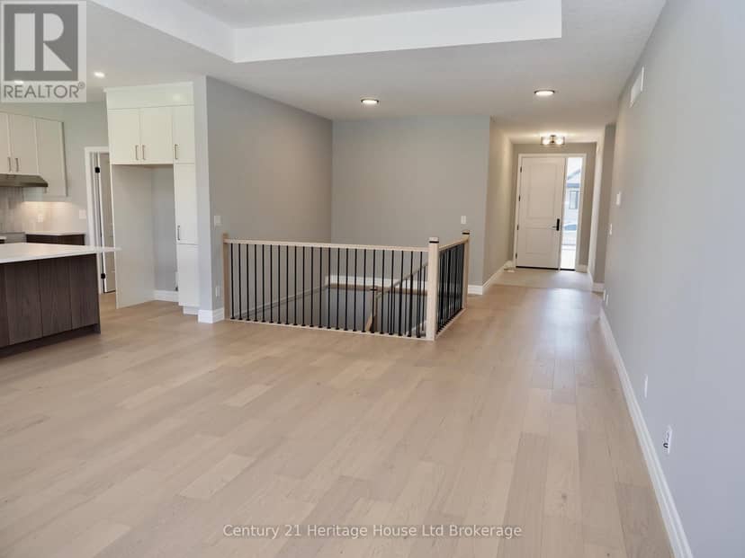 28 Sycamore Drive — photo 11 of 28