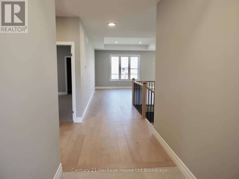 28 Sycamore Drive, Tillsonburg, photo 4
