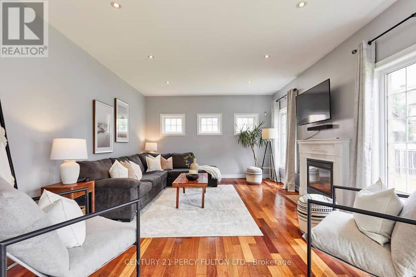 8 Mackeller Court — photo 19 of 40