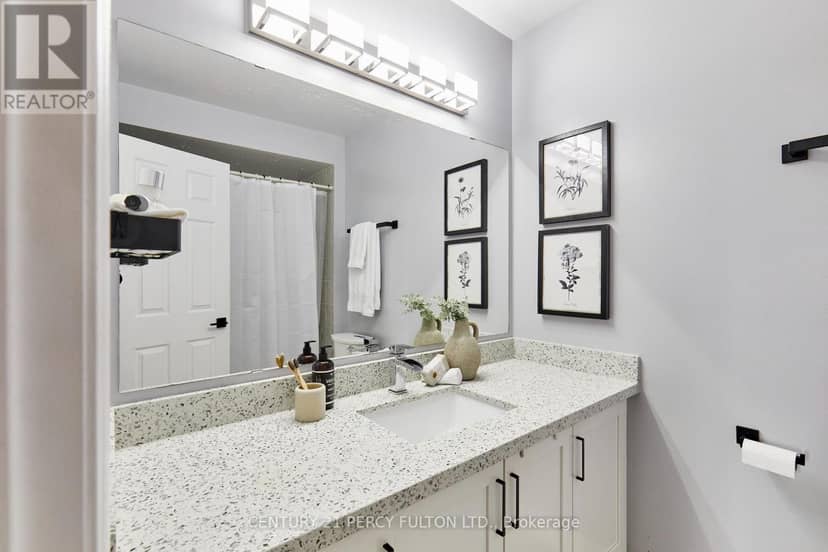 8 Mackeller Court — photo 31 of 40