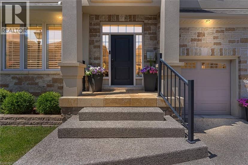 258 EDGEWATER Crescent Unit# 8 — photo 3 of 40