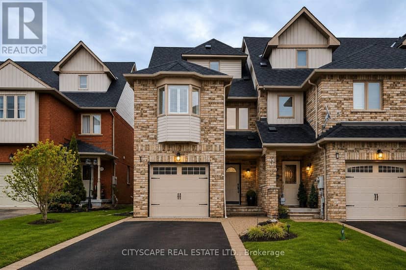 353 Sparrow Circle, Pickering