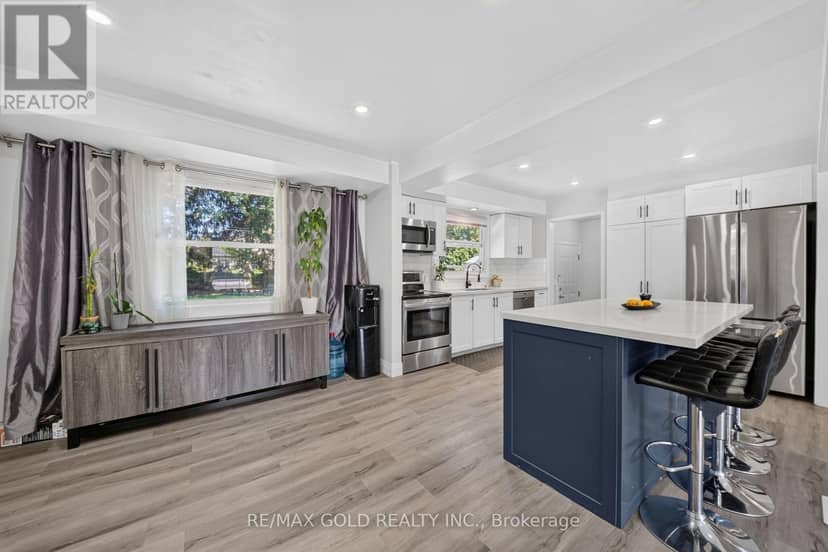 670 Grenfell Drive — photo 8 of 28