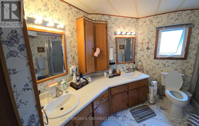 10 - 3033 Townline Road — photo 22 of 26