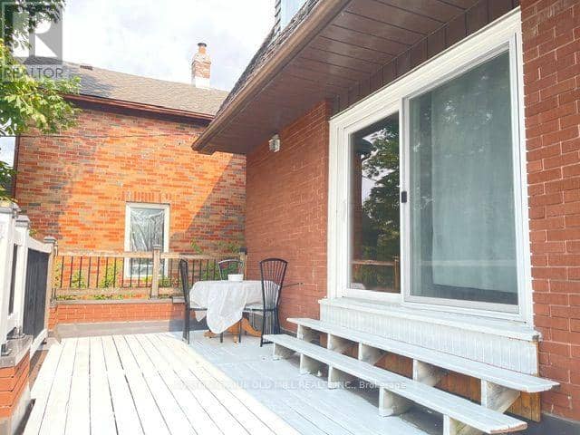 19 Cardell Avenue — photo 12 of 28