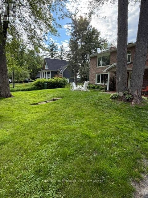 4372 Armitage Avenue W — photo 13 of 40