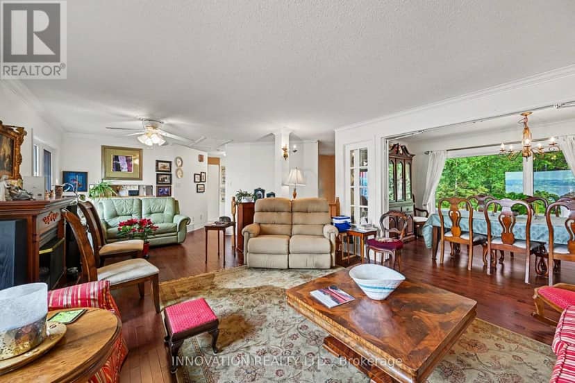 4372 Armitage Avenue W — photo 30 of 40