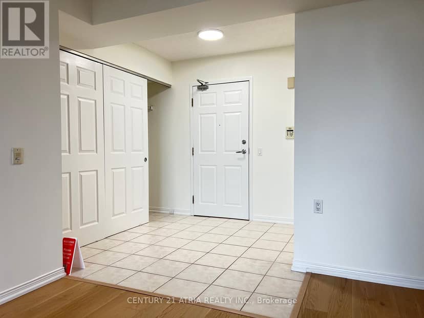 904 - 2800 Warden Avenue, Toronto, photo 3