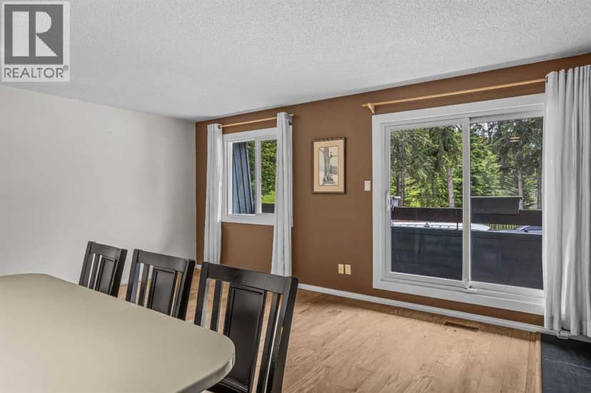 102, 417 Beaver Street — photo 16 of 34