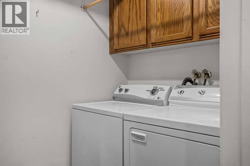 102, 417 Beaver Street — photo 15 of 34
