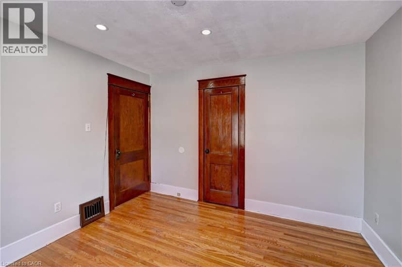 147 COURTLAND Avenue E — photo 19 of 40