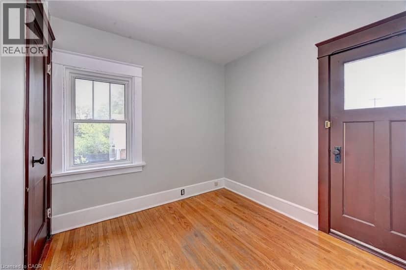 147 COURTLAND Avenue E — photo 26 of 40