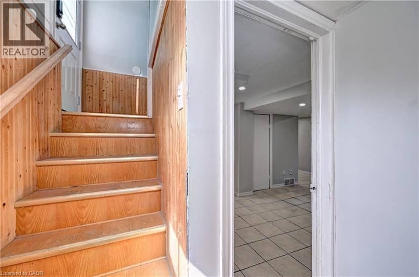 147 COURTLAND Avenue E — photo 32 of 40