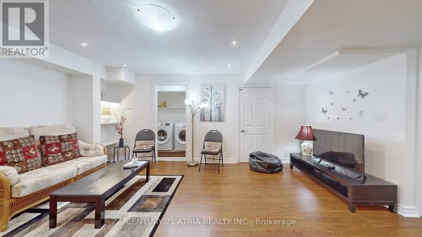 69 Diamond Jubilee Drive — photo 31 of 39