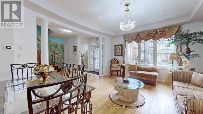 69 Diamond Jubilee Drive — photo 6 of 39