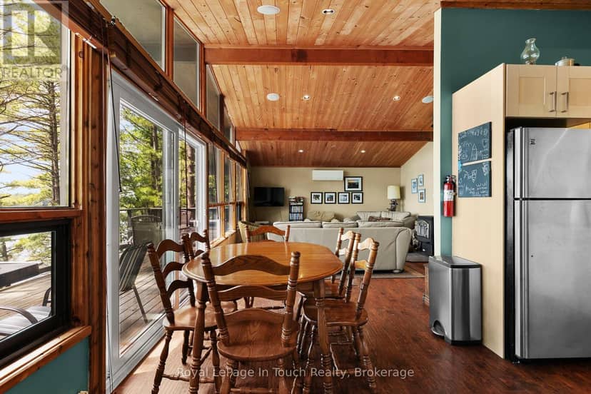 3946 East Shore Road — photo 12 of 40