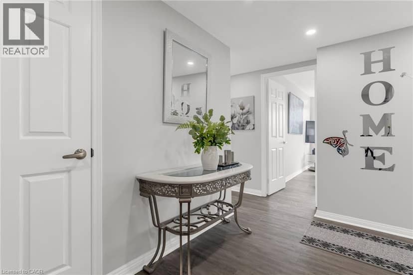 40 HARRISFORD Street Unit# 608, Hamilton