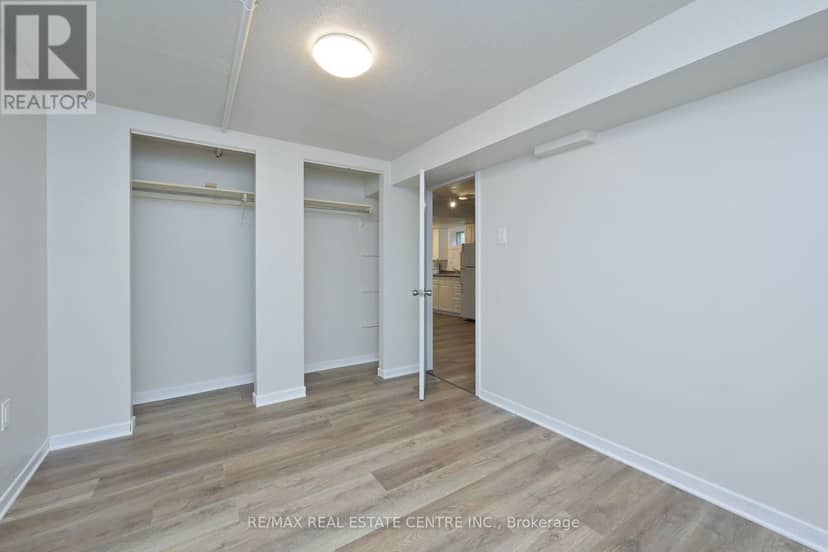 116 Burbank Crescent — photo 26 of 32