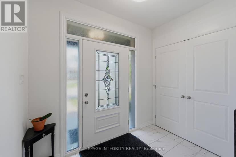 43 Cento Way — photo 3 of 40