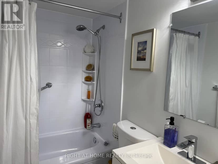 706 - 1881 Jane Street — photo 34 of 39