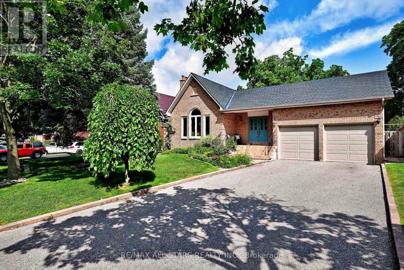 34 Captain Armstrong Lane, Markham