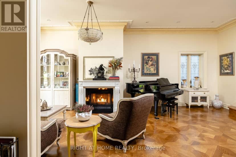 51 Hazelton Avenue — photo 4 of 37