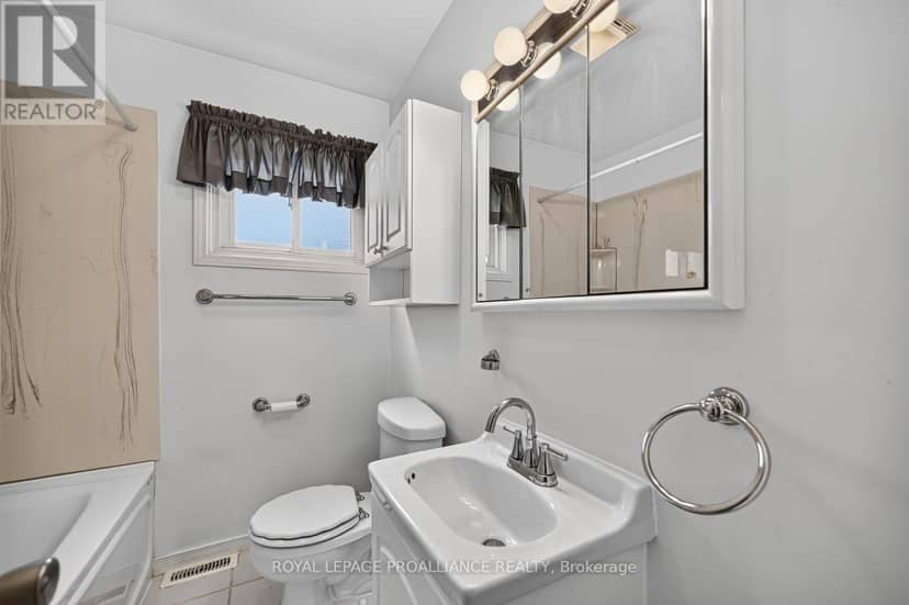 402 Linda Street — photo 13 of 33