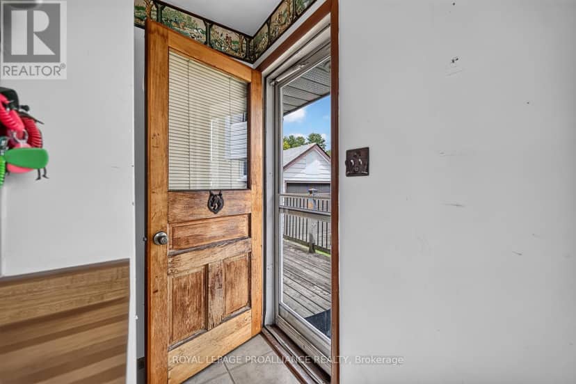 402 Linda Street — photo 15 of 33
