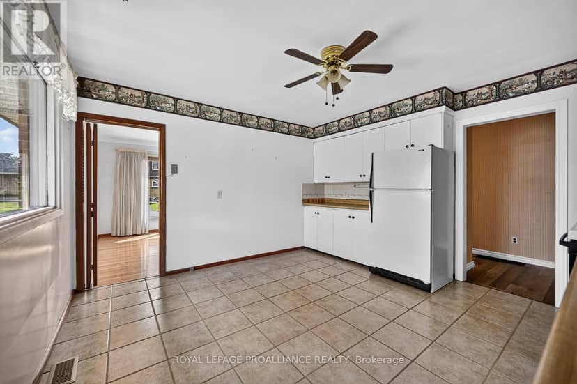 402 Linda Street — photo 9 of 33