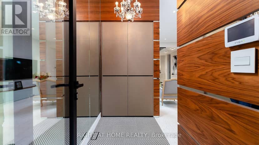 53 Hazelton Avenue — photo 7 of 40