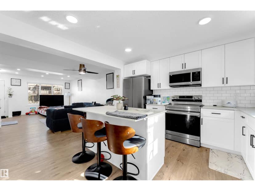 1183 Aster Bv NW, Edmonton, photo 7