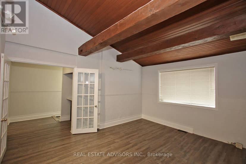 7924 Kipling Avenue — photo 12 of 22