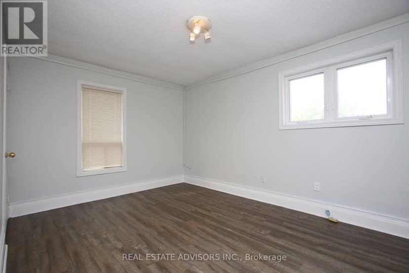 7924 Kipling Avenue — photo 14 of 22