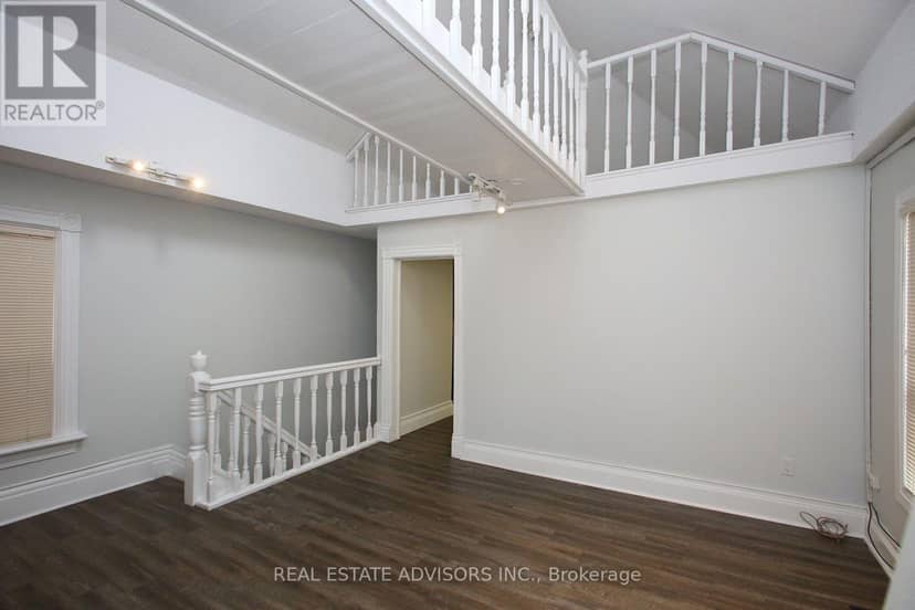 7924 Kipling Avenue — photo 17 of 22